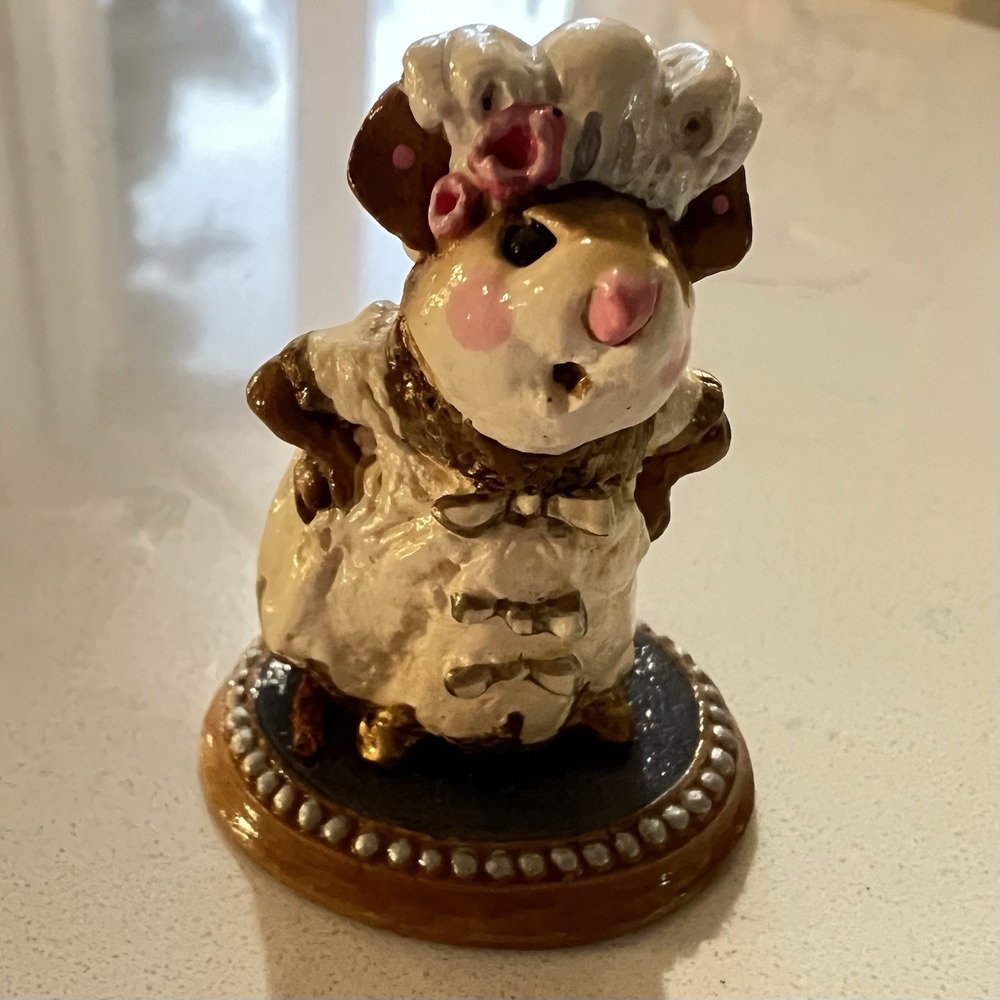 Wee Forest Folk 1988 The Mean Stepmother Cinderella Figurine Retired W/Box‎